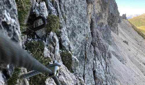 Artikelbild zu Artikel Pößnecker Klettersteig in den Dolomiten saniert